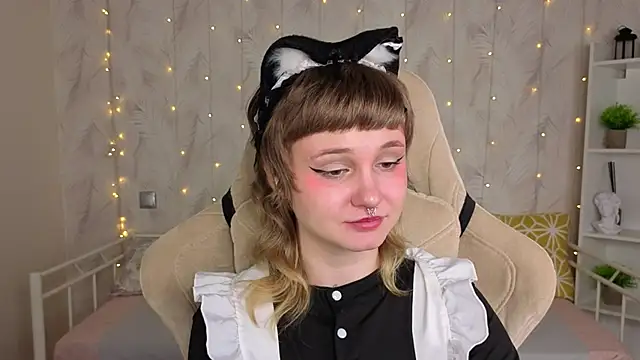 Tori_Cutie webcam