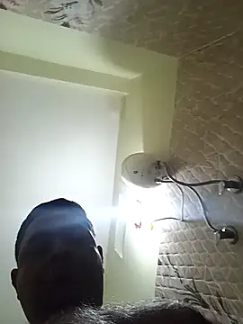 deshilnd (Ask my age) - Cum.shot on face