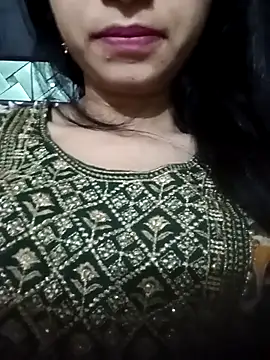 tamanna-bhatia (F young) - Pussy fingering चूत में उगली करो