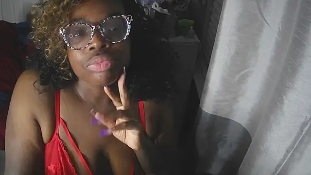 UriUniverse69 webcam