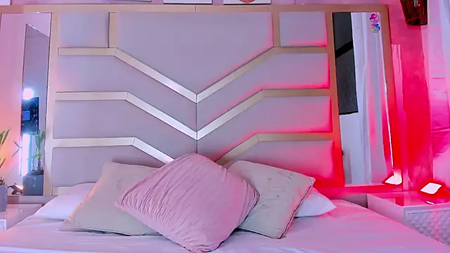 Emily-Cruz webcam