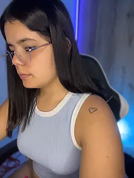 2Angela_ webcam