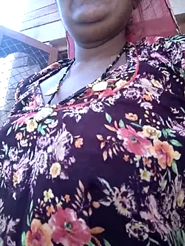 aunty_sumy webcam