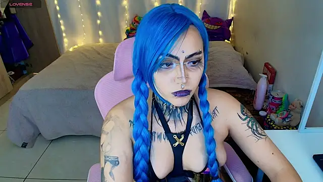 maliciaXpoison webcam