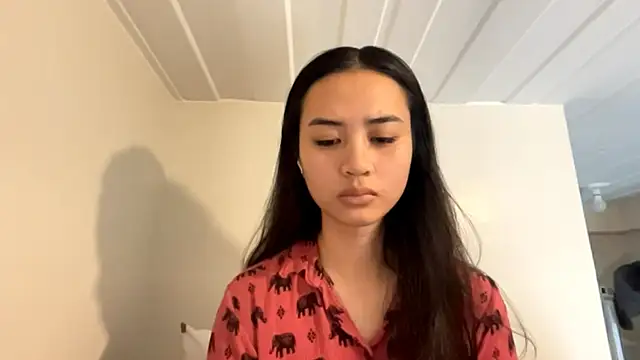 NorikoMcirvin webcam