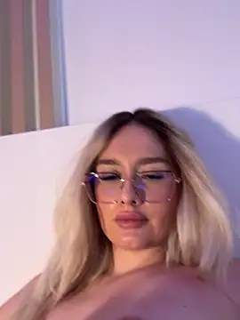 mollyxxx webcam