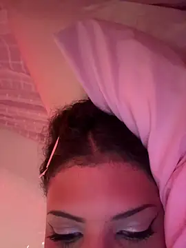 luludolll Live Webcam on Stripchat