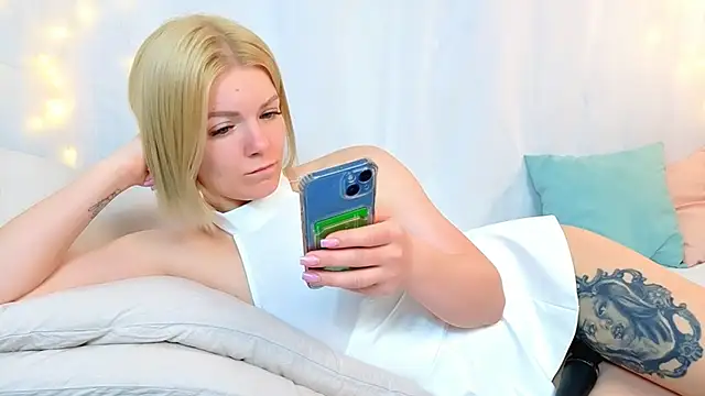 Lily_Daviss webcam