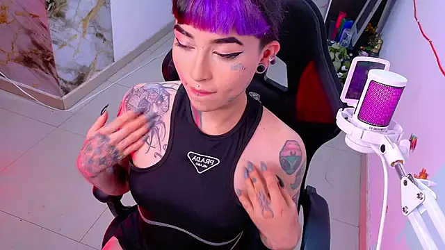 nova_kitttyy webcam