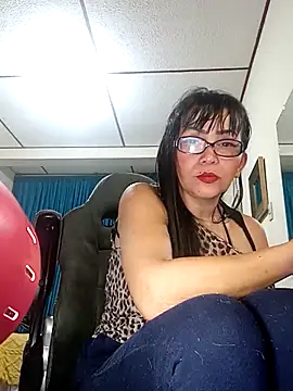 kelly_squirting webcam