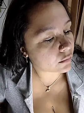 bigbooty-30 webcam