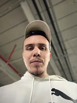 adam-rivera webcam