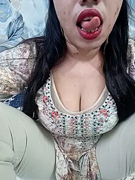 Haniya-143 webcam