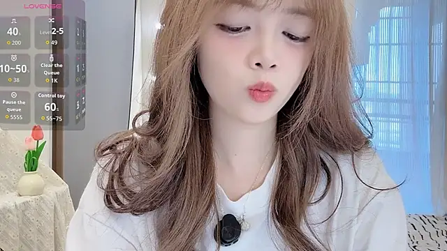 美女DDDDDoremi在线直播