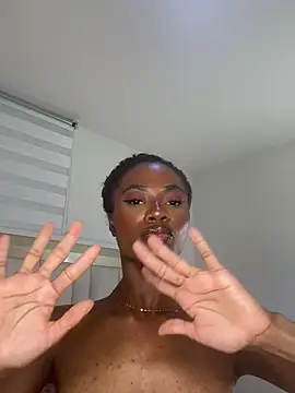 Webcam Model (Ayra-starh)  is live.Free join now!