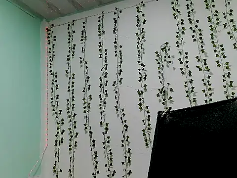 Akemy_Saunders webcam