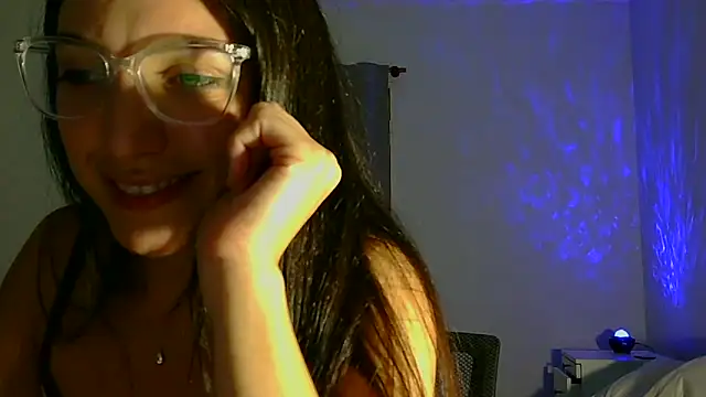 petitebelu webcam