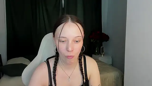 BonnieeMcKinney webcam