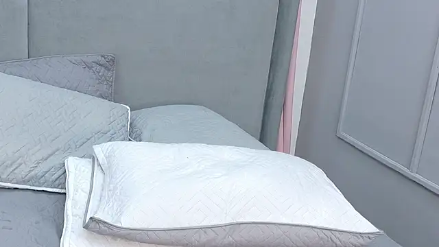 Serenne_ webcam