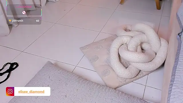 Elise_Diamond webcam