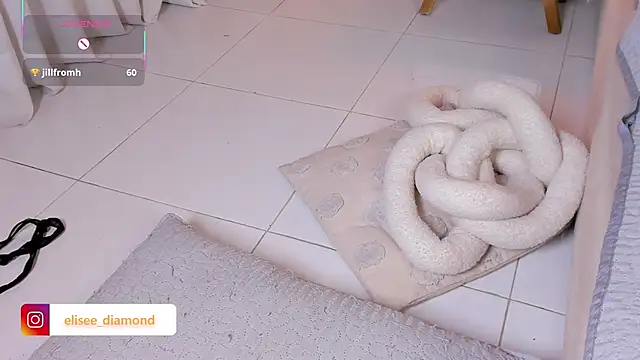 Elise_Diamond webcam