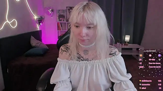 tattoo_art_baby webcam