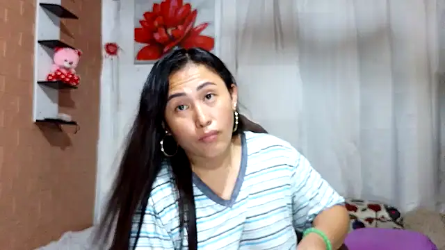 Filipina_Desire webcam