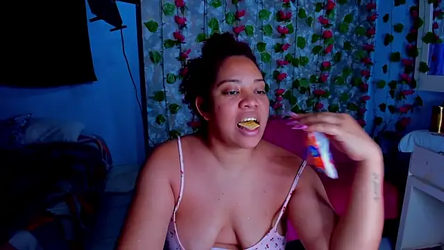 AngelaCoffee webcam