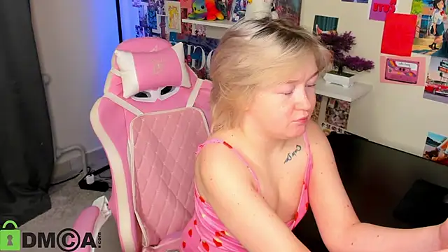Sara_Robinson webcam