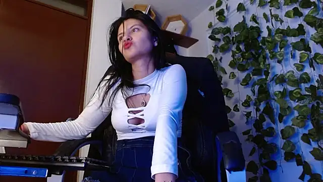 Jennal-Guerrero webcam