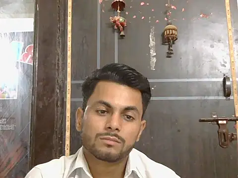 Stubborndesiboy webcam