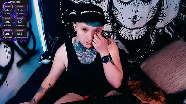 Marieblueeyes webcam
