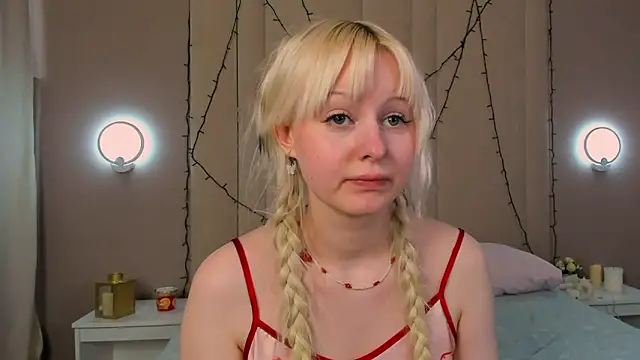 AdeleSilvy webcam