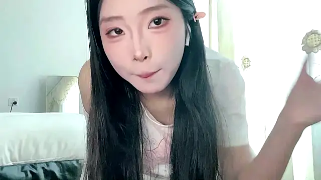 yiyibaby2026 webcam