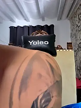 kylie_blck webcam