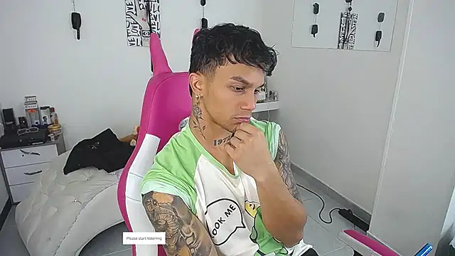 Leonard_Price webcam
