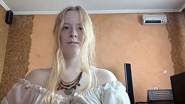 KateVibe_01 webcam