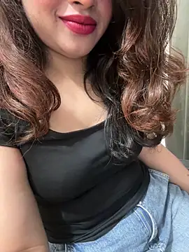 riya_sharma11 webcam