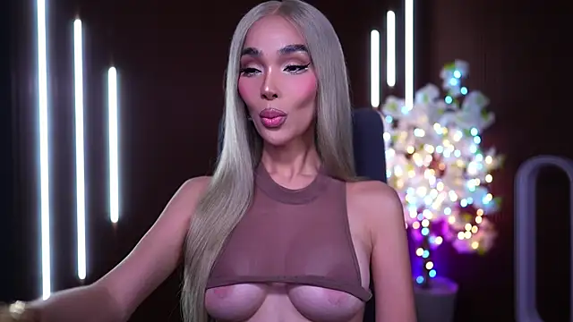xxforyoureyesonlyxx webcam