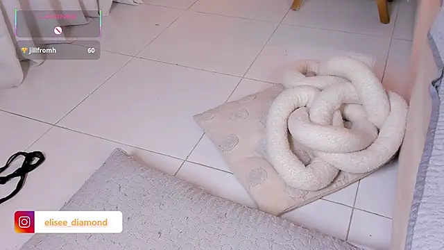 Elise_Diamond webcam
