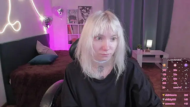 tattoo_art_baby webcam