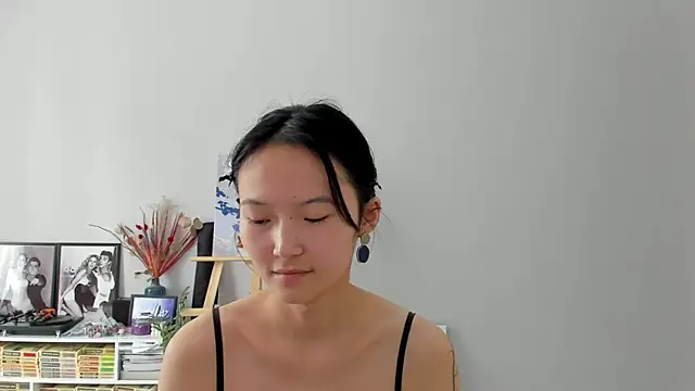 ailey_chao webcam