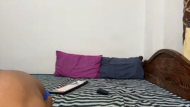 DesiDaddyandSon webcam