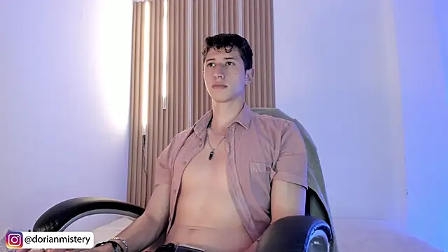 Dorianmistery2322_ webcam