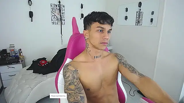 Leonard_Price webcam