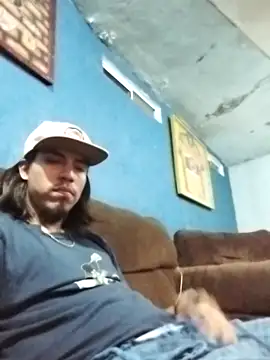 AlexAlejandro13 webcam