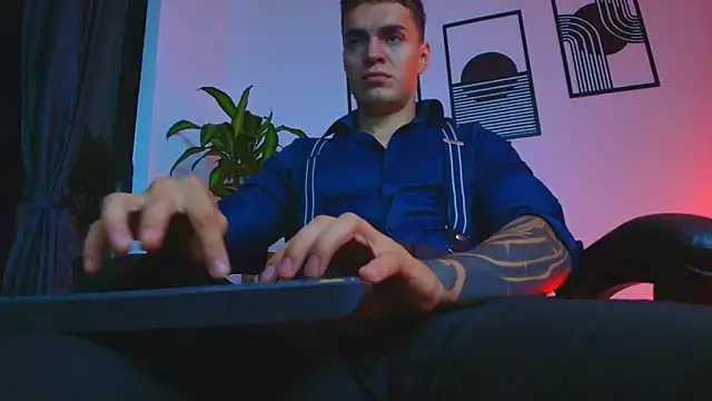 ALPHA_DOMINUS_ webcam