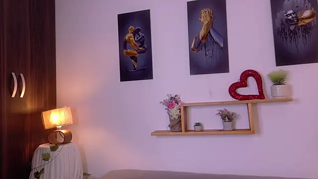 nairagold_ webcam