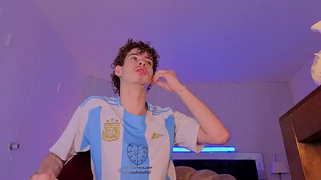 nova_salvatore webcam