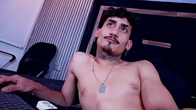 Dark_Eros_ webcam